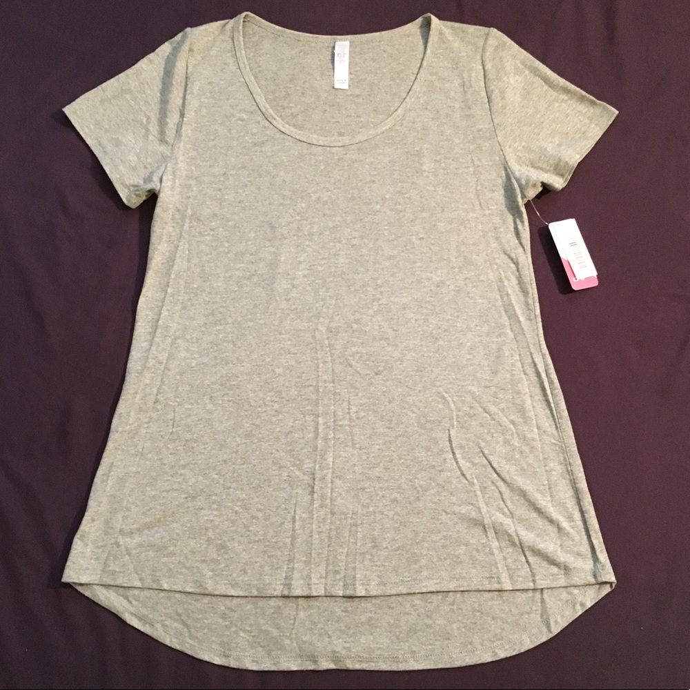 NWT Lularoe classic t